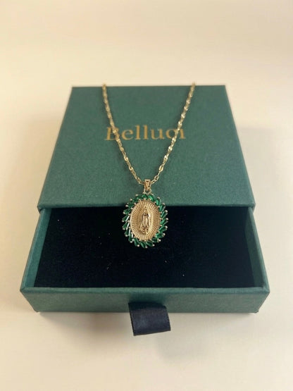 Colar de Nossa Senhora com zircónias verdes em ouro 18k