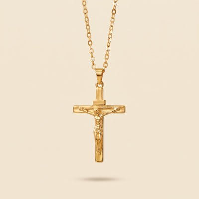 Collar de crucifijo para hombre dorado en acero y oro 18k