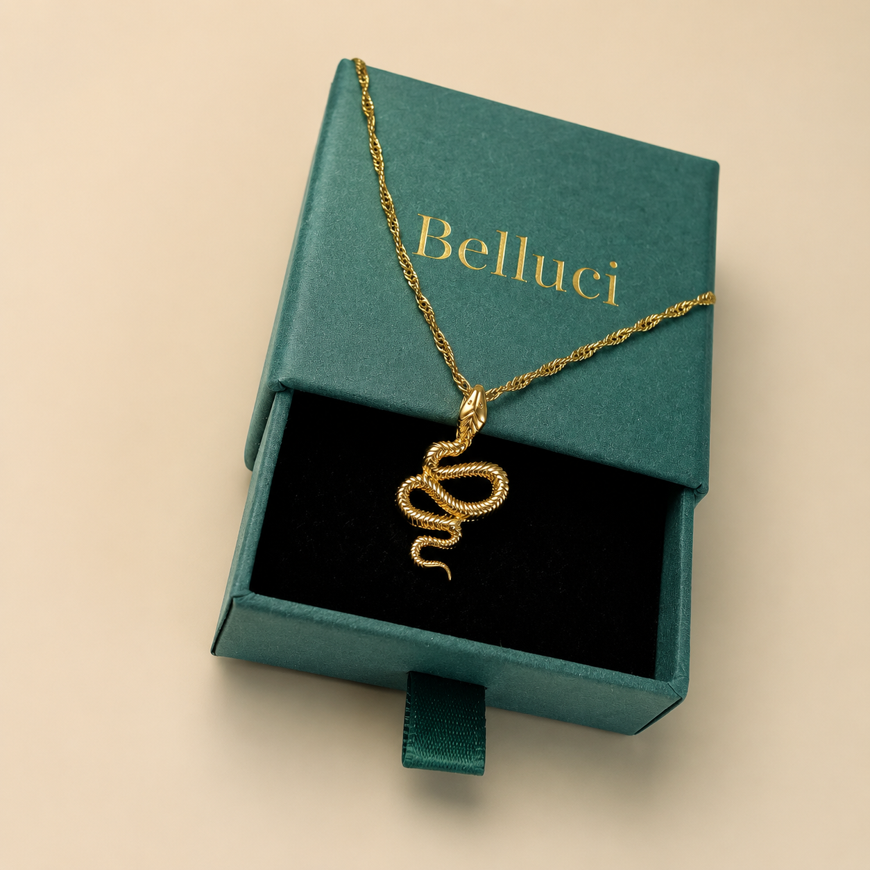 Collar de serpiente dorado en acero inoxidable y oro 18k