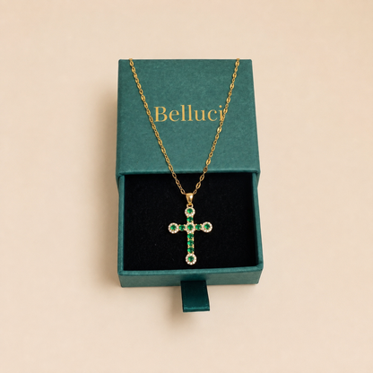 Collar de cruz con circonita verde en acero y oro 18k