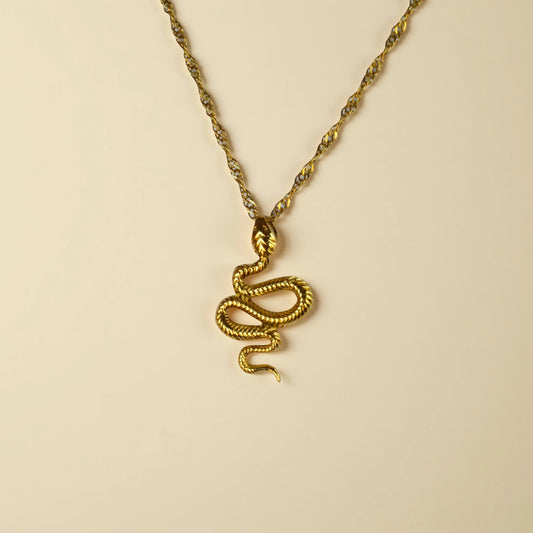 Collar serpiente dorado